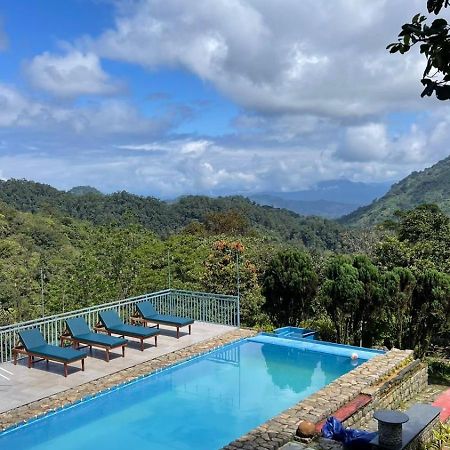 Exotica Holidays Hotel Viripara Exterior photo